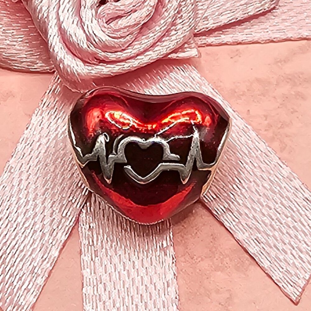 Sterling Silver 925 Red Heart with Mom in the Middle Charm